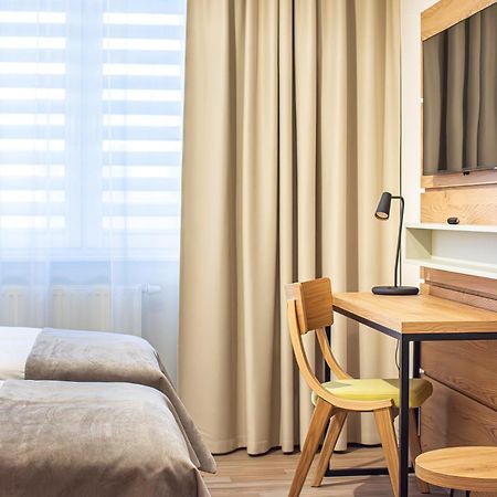Novy Hotel Zielona Góra Eksteriør bilde