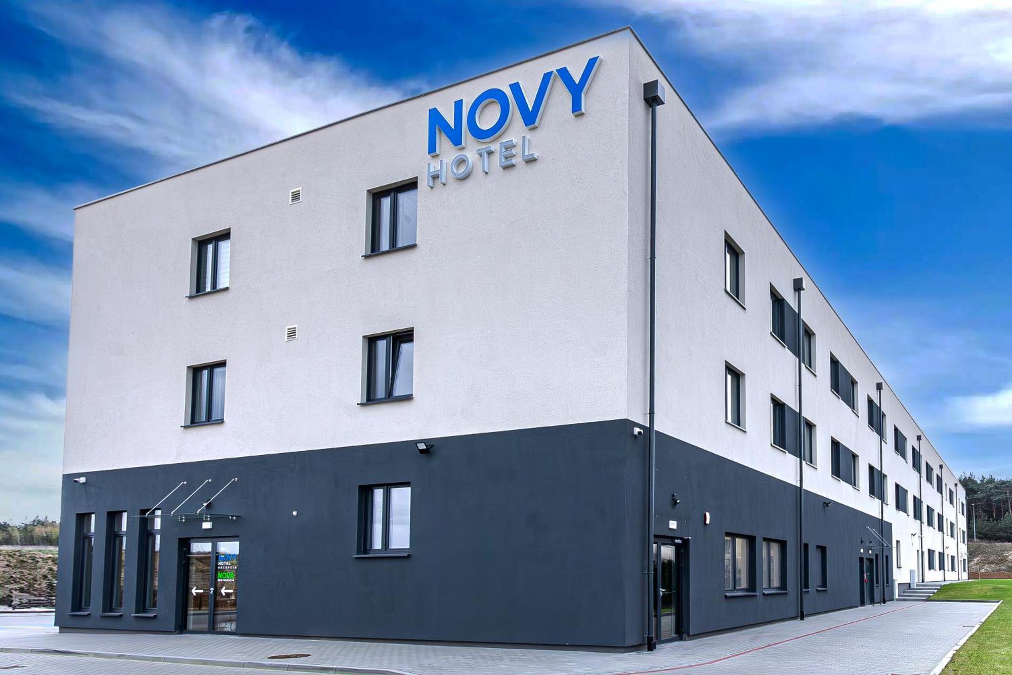 Novy Hotel Zielona Góra Eksteriør bilde