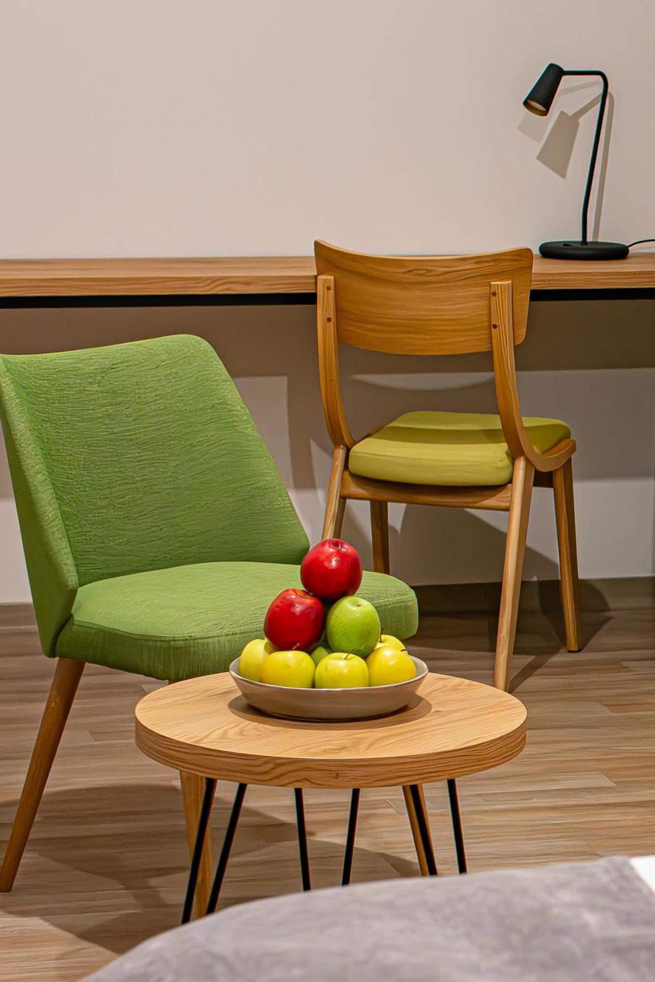 Novy Hotel Zielona Góra Eksteriør bilde